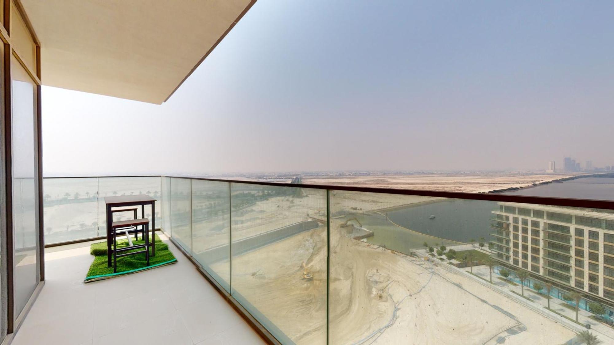 Upgraded Full Burj And Creek Views Modern 3 Bed With Maids *
